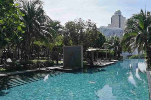 Condo in Thonburi, Bangkok, Thailand, 3 bedrooms № 184105 - photo 4