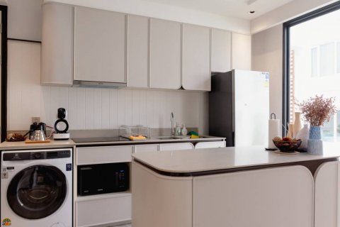 Condo in Hua Hin, Thailand, 2 bedrooms  № 134476 - photo 9