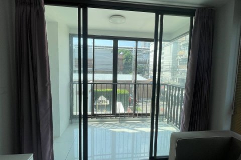 Condo à Bang Na, Bangkok, Thaïlande, 2 chambres  № 148059 - photo 18