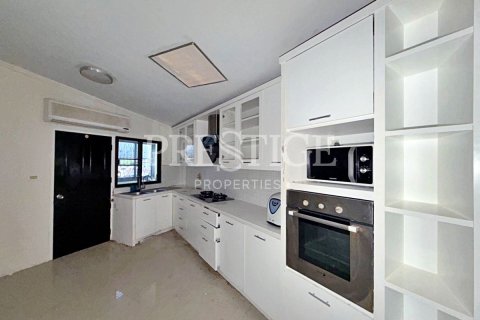 Haus in Pattaya, Thailand 3 Schlafzimmer № 198438 - Foto 8