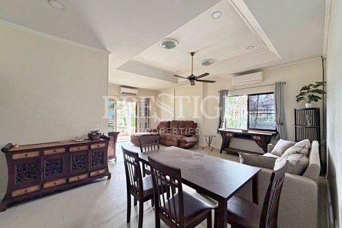Haus in Pattaya, Thailand 3 Schlafzimmer № 198438 - Foto 6