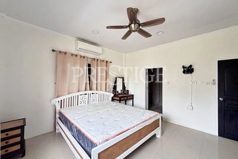 Haus in Pattaya, Thailand 3 Schlafzimmer № 198438 - Foto 11