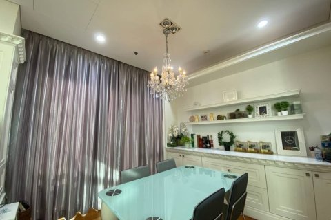 Кондоминиум с 3 спальнями в Ваттхане, Бангкок, Таиланд № 134078 - фото 4