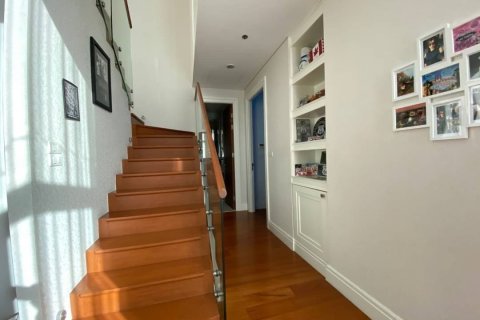 Кондоминиум с 3 спальнями в Ваттхане, Бангкок, Таиланд № 134078 - фото 6