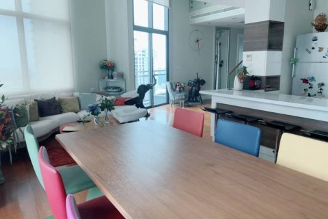 Кондоминиум с 3 спальнями в Ваттхане, Бангкок, Таиланд № 134075 - фото 3