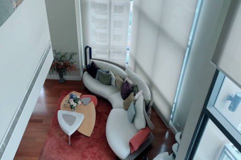 Кондоминиум с 3 спальнями в Ваттхане, Бангкок, Таиланд № 134075 - фото 1