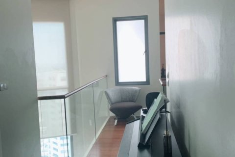 Кондоминиум с 3 спальнями в Ваттхане, Бангкок, Таиланд № 134075 - фото 7