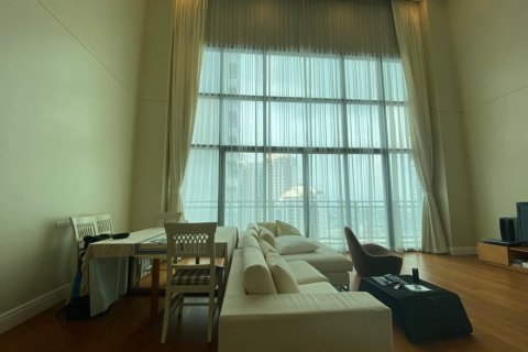 Condo in Watthana, Bangkok, Thailand, 3 bedrooms  № 134077 - photo 4