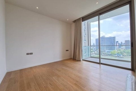 Кондоминиум с 1 спальней в Кхлонг Сане, Бангкок, Таиланд № 134072 - фото 4