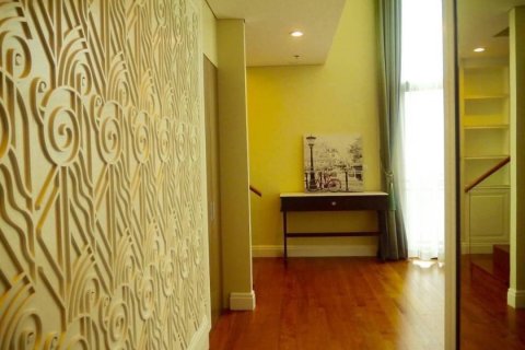 Condo in Watthana, Bangkok, Thailand, 3 bedrooms  № 134076 - photo 6