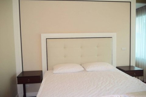 Condo in Watthana, Bangkok, Thailand, 3 bedrooms  № 134076 - photo 10