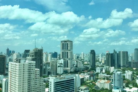 Condo in Watthana, Bangkok, Thailand, 3 bedrooms  № 134076 - photo 11