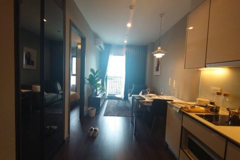 Кондоминиум с 1 спальней в Бангкоке, Таиланд № 135244 - фото 2