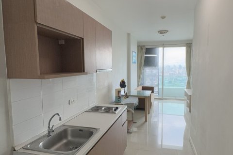 Studio dans le Condo à Phaya Thai, Bangkok, Thaïlande  № 139587 - photo 3