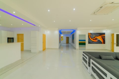 Villa à Phuket, Thaïlande 10 chambres № 139591 - photo 14