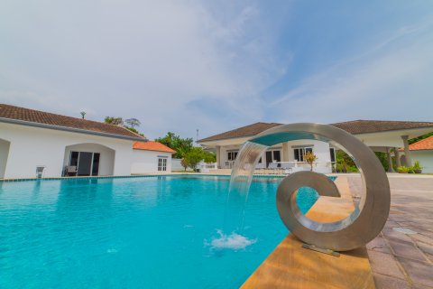 Villa à Phuket, Thaïlande 10 chambres № 139591 - photo 3