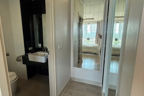 Studio in the Condo in Phuket, Thailand  № 173138 - photo 10