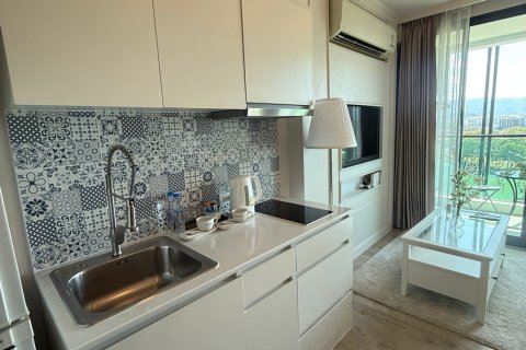 Studio in the Condo in Phuket, Thailand  № 173138 - photo 3