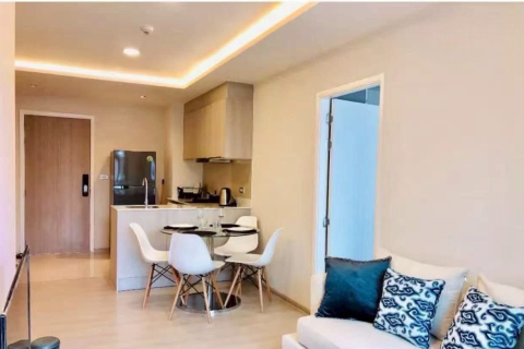 Condo à Khlong Toei, Bangkok, Thaïlande, 2 chambres  № 173144