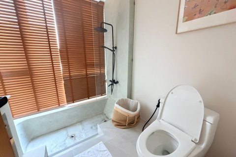 Condo in Phuket, Thailand, 2 bedrooms  № 173143 - photo 15