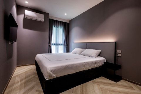 Condo in Phuket, Thailand, 2 bedrooms  № 173141 - photo 7