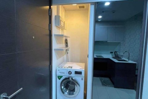 Studio dans le Condo à Watthana, Bangkok, Thaïlande  № 145783 - photo 6