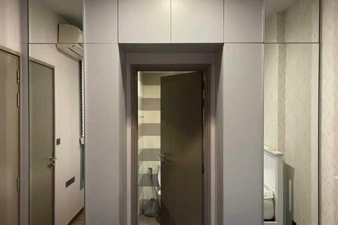 Studio dans le Condo à Watthana, Bangkok, Thaïlande  № 145783 - photo 8