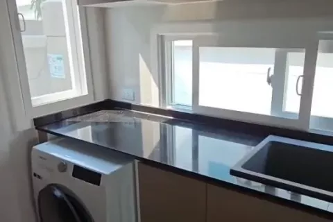 House in Udon Thani, Thailand 4 bedrooms № 145784 - photo 5