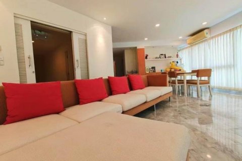 Кондоминиум с 3 спальнями в Хуа Хине, Таиланд № 114305 - фото 2