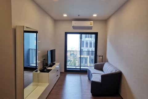 Condo in Bang Kapi, Bangkok, Thailand, 2 bedrooms  № 156498