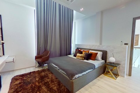 House in Chiang Mai, Thailand 3 bedrooms № 156499 - photo 14