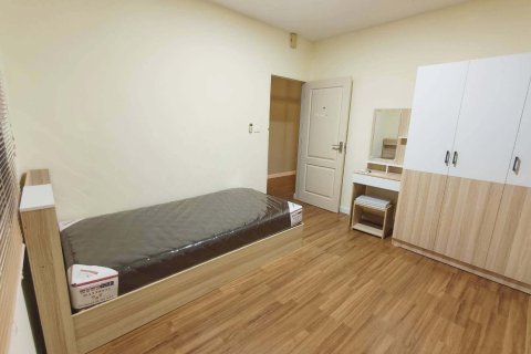 House in Bang Kapi, Bangkok, Thailand 6 bedrooms № 156496 - photo 3