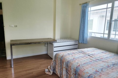 House in Bang Kapi, Bangkok, Thailand 6 bedrooms № 156496 - photo 11