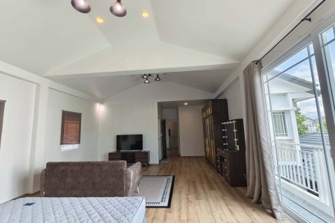 House in Bang Kapi, Bangkok, Thailand 6 bedrooms № 156496 - photo 20