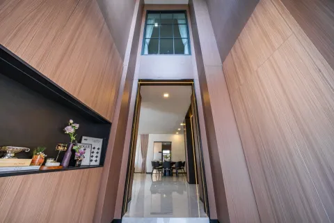 House in Pattaya, Thailand 5 bedrooms № 156497 - photo 4