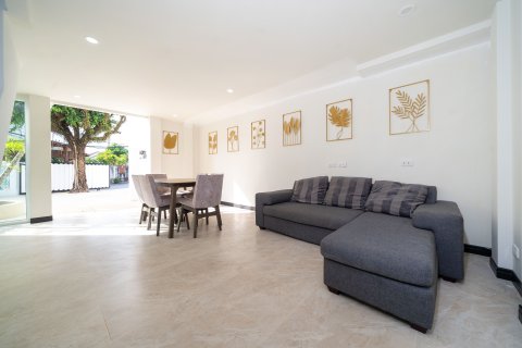 Вилла в Кату, Таиланд с 5 спальнями  № 153539 - фото 10