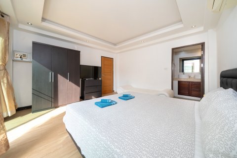 Вилла в Кату, Таиланд с 5 спальнями  № 153539 - фото 27