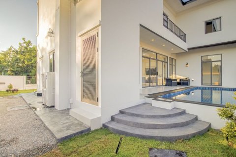 House in Chiang Mai, Thailand 4 bedrooms № 119995 - photo 8