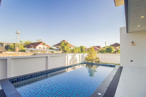 House in Chiang Mai, Thailand 4 bedrooms № 119995 - photo 30