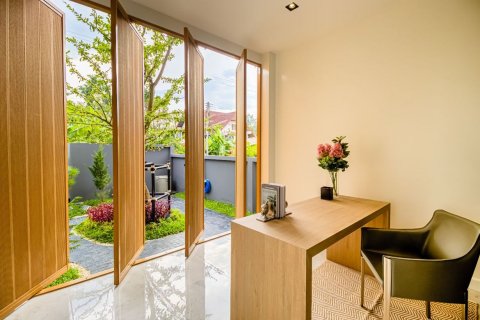House in Chiang Mai, Thailand 4 bedrooms № 119994 - photo 27