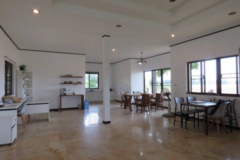 House in Chiang Mai, Thailand 3 bedrooms № 120000 - photo 28