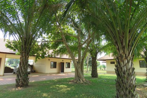 House in Chiang Mai, Thailand 3 bedrooms № 120000 - photo 9