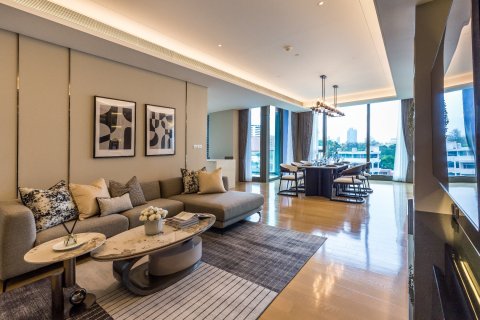 Condo à Pathum Wan, Bangkok, Thaïlande, 2 chambres  № 171430