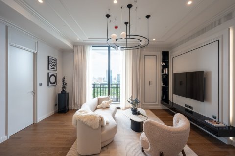 Condo à Pathum Wan, Bangkok, Thaïlande, 3 chambres  № 171425 - photo 2