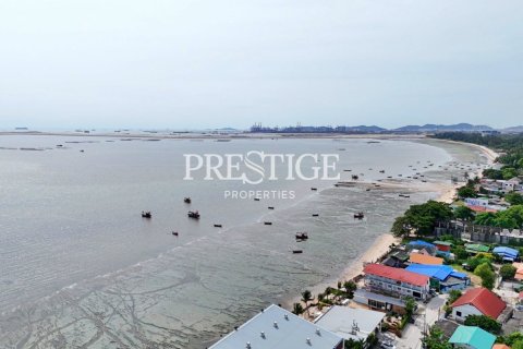 Land in Pattaya, Thailand 588 sq.m. № 198058 - photo 12