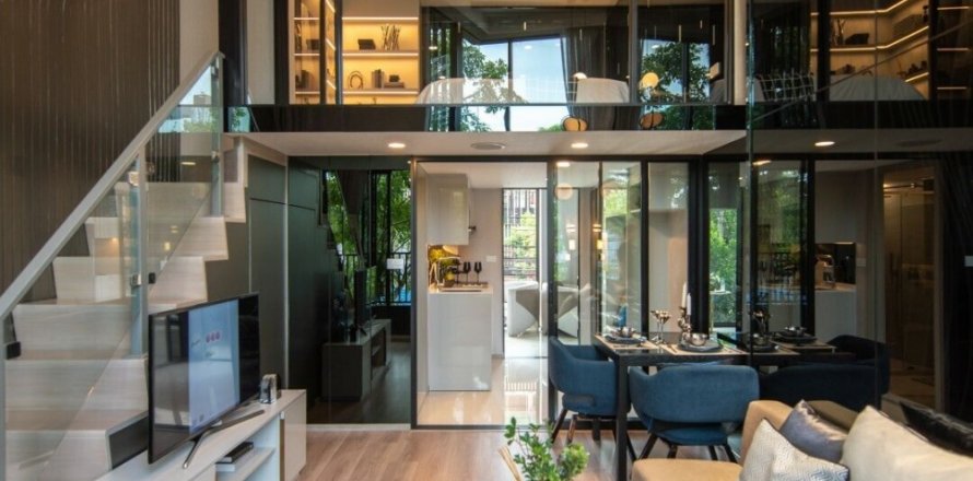 Studio in the Condo in Khlong Toei, Bangkok, Thailand  № 146254