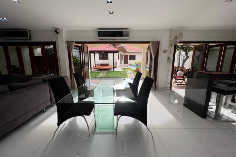 Вилла в Паттайе, Таиланд с 5 спальнями № 146249 - фото 12