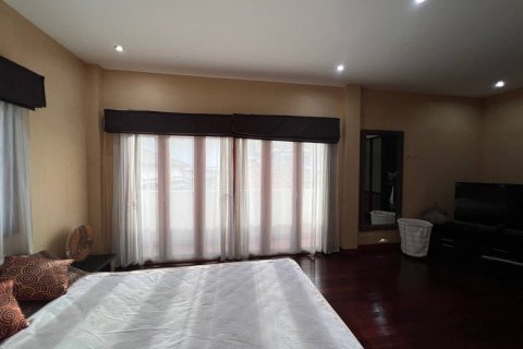 Вилла в Паттайе, Таиланд с 5 спальнями № 146249 - фото 15