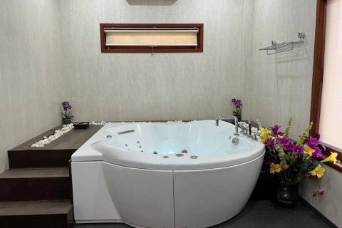 Вилла в Паттайе, Таиланд с 5 спальнями № 146249 - фото 23