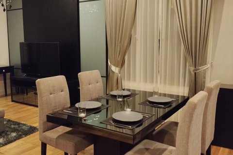 Кондоминиум с 2 спальнями в Ваттхане, Бангкок, Таиланд № 146252 - фото 4